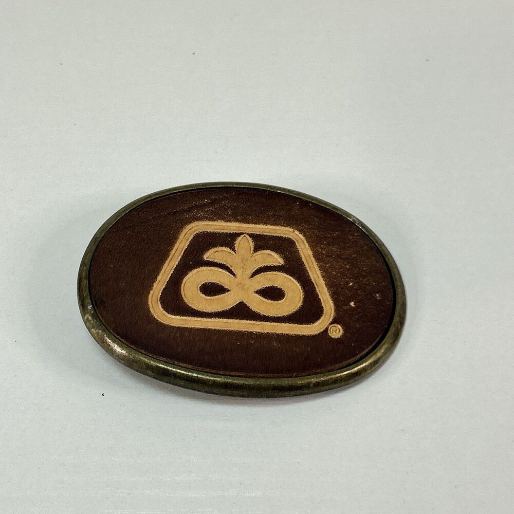 VINTAGE PIONEER SEED COMPANY BELT BUCKLE METAL & LEATHER